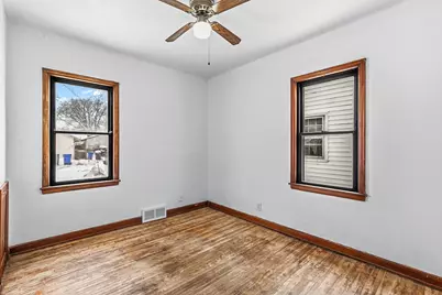 1822 Nevada Avenue E, Saint Paul, MN 55119 - Photo 12