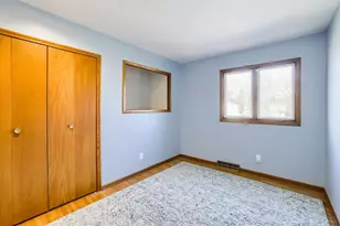 5705 Phoenix St, Golden Valley, MN 55422 - Photo 16