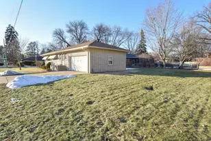 1864 Albert St N, Falcon Heights, MN 55113 - Photo 26