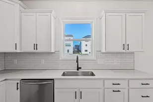 8866 Periwinkle Blvd, Woodbury, MN 55129 - Photo 16