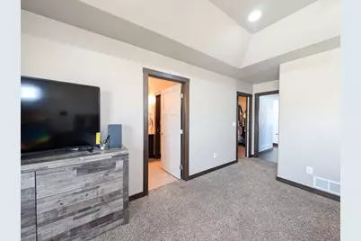 6810 24 Street S, Fargo, ND 58104 - Photo 36