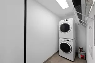 1240 S 2nd St, Minneapolis, MN 55415 - Photo 26