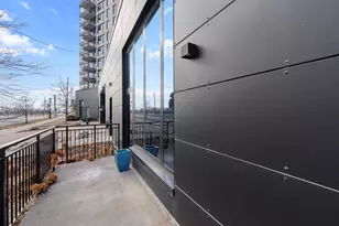 1240 S 2nd St, Minneapolis, MN 55415 - Photo 10