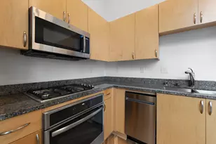 1240 S 2nd St, Minneapolis, MN 55415 - Photo 8