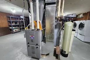 105 E Hawthorne St, Albert Lea, MN 56007 - Photo 38