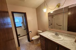 105 E Hawthorne St, Albert Lea, MN 56007 - Photo 20