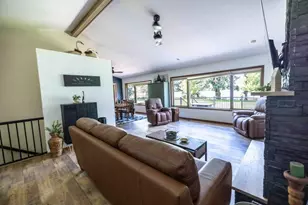 4 S Fox Lake Dr E, Sherburn, MN 56171 - Photo 2