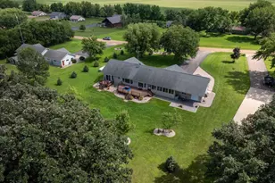 4 S Fox Lake Dr E, Sherburn, MN 56171 - Photo 18