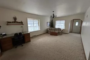 245 N Broadway, Alden, MN 56009 - Photo 10