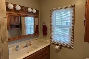 245 N Broadway, Alden, MN 56009 - Photo 14