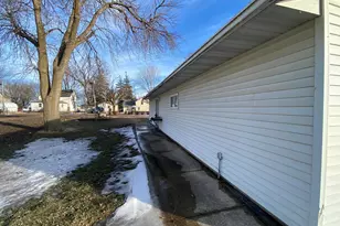 245 N Broadway, Alden, MN 56009 - Photo 34