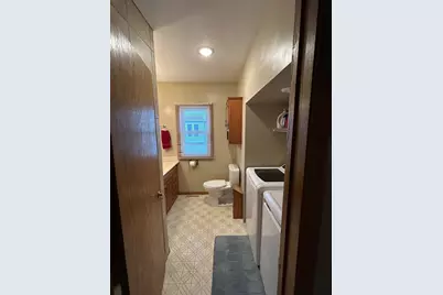 245 N Broadway, Alden, MN 56009 - Photo 14