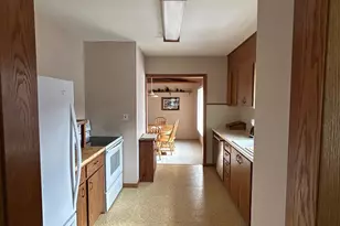 245 N Broadway, Alden, MN 56009 - Photo 8