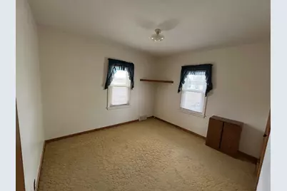 245 N Broadway, Alden, MN 56009 - Photo 22