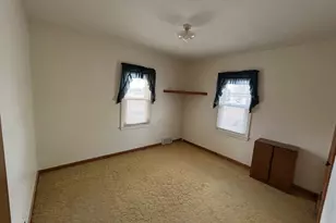 245 N Broadway, Alden, MN 56009 - Photo 22