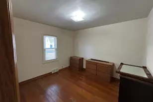 245 N Broadway, Alden, MN 56009 - Photo 18