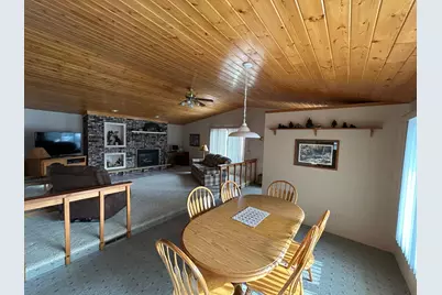 245 N Broadway, Alden, MN 56009 - Photo 4