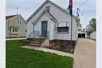 245 N Broadway, Alden, MN 56009 - Photo 2