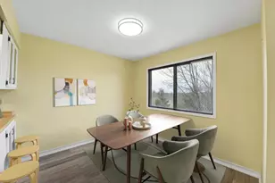 6890 Grenwich Ln N, Oakdale, MN 55128 - Photo 20