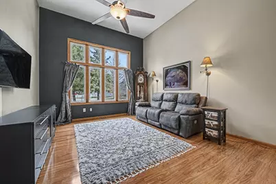8068 Jody Avenue S, Cottage Grove, MN 55016 - Photo 4