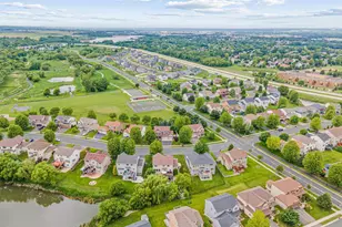 1821 Foothill Trail, Shakopee, MN 55379 - Photo 58