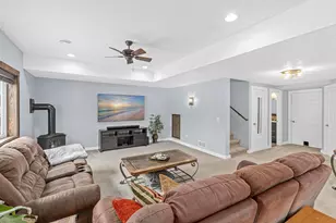 1821 Foothill Trail, Shakopee, MN 55379 - Photo 36