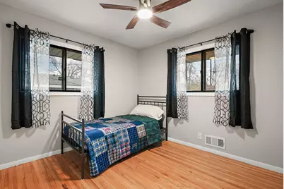 6236 Major Avenue N, Brooklyn Center, MN 55429 - Photo 14