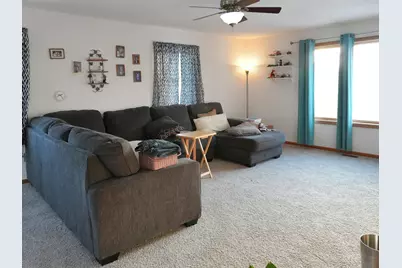 11620 Goodhue Street NE, Blaine, MN 55449 - Photo 14