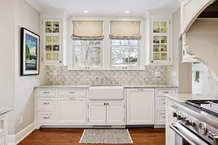 2116 W Lake of the Isles Pkwy, Minneapolis, MN 55405 - Photo 26