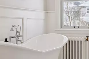 2116 W Lake of the Isles Pkwy, Minneapolis, MN 55405 - Photo 48