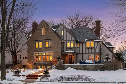 2116 W Lake Of The Isles Parkway, Minneapolis, MN 55405 - Photo 4