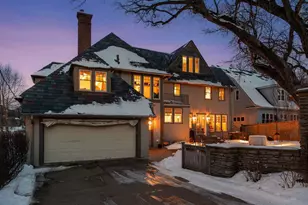 2116 W Lake of the Isles Pkwy, Minneapolis, MN 55405 - Photo 74
