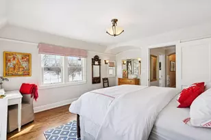 2116 W Lake of the Isles Pkwy, Minneapolis, MN 55405 - Photo 40