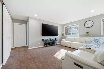 236 Ardennes Avenue E, Shakopee, MN 55379 - Photo 26