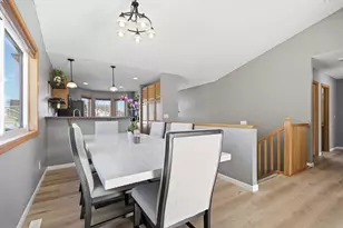 236 Ardennes Ave E, Shakopee, MN 55379 - Photo 10