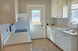 305 N Wabasha, Plainview, MN 55964 - Photo 18