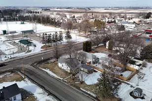 305 N Wabasha, Plainview, MN 55964 - Photo 40