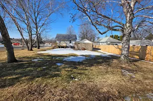 305 N Wabasha, Plainview, MN 55964 - Photo 12