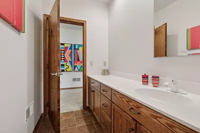 1360 Skyline Drive, Golden Valley, MN 55422 - Photo 40