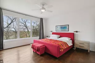 1360 Skyline Dr, Golden Valley, MN 55422 - Photo 22