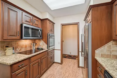 8621 Basswood Road #23, Eden Prairie, MN 55344 - Photo 4
