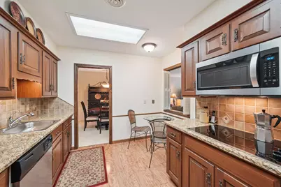 8621 Basswood Road #23, Eden Prairie, MN 55344 - Photo 8