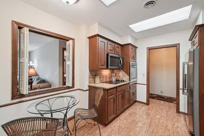 8621 Basswood Road #23, Eden Prairie, MN 55344 - Photo 6