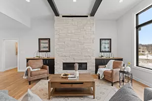 2665 Timber Oaks Rd SW, Rochester, MN 55902 - Photo 6