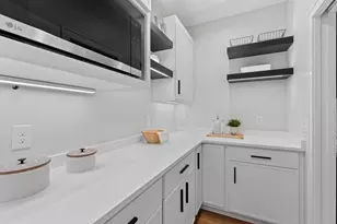 2665 Timber Oaks Rd SW, Rochester, MN 55902 - Photo 12