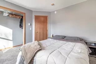 211 1st St SE, Elbow Lake, MN 56531 - Photo 16