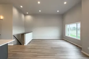 1872 19th Ave N, Wahpeton,  58075 - Photo 8