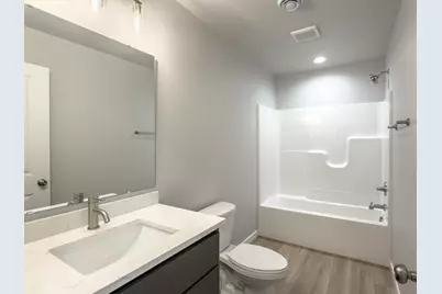 1872 19th Avenue N, Wahpeton,  58075 - Photo 12