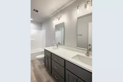 1872 19th Avenue N, Wahpeton,  58075 - Photo 16