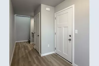 1872 19th Avenue N, Wahpeton,  58075 - Photo 2